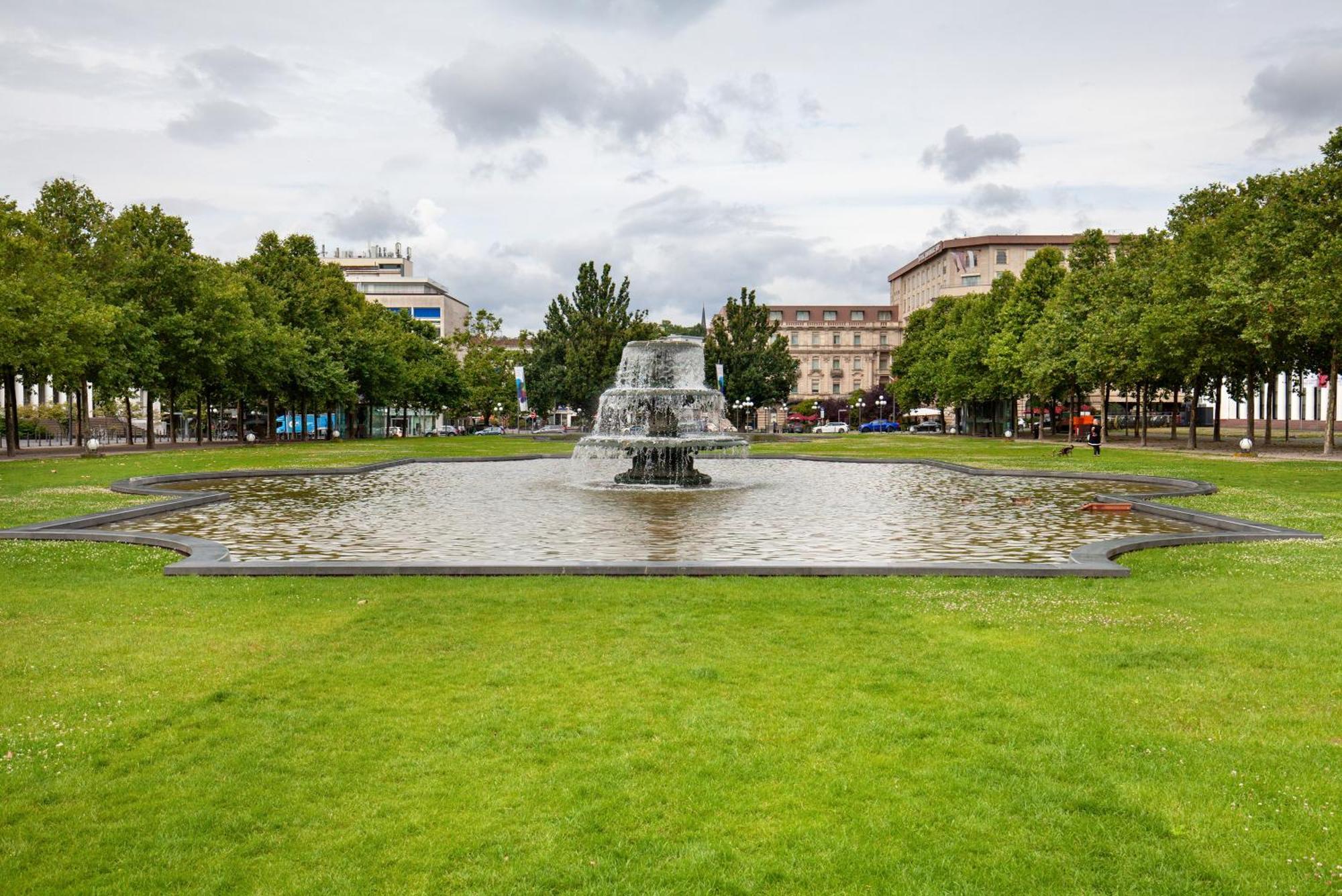 Charmante Stadtwohnung Im Zentrum Wiesbaden Kültér fotó